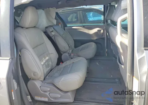 2018 Toyota Sienna Xle from USA, damaged, VIN 5TDYZ3DCXJS921073